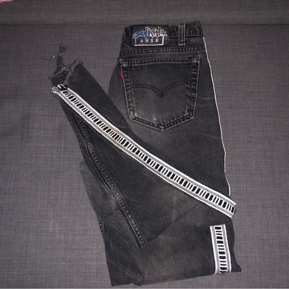 Levi's Other - VINTAGE LEVIS 550 Upcycled By Ruse Montreal 33x34 Custom Distressed